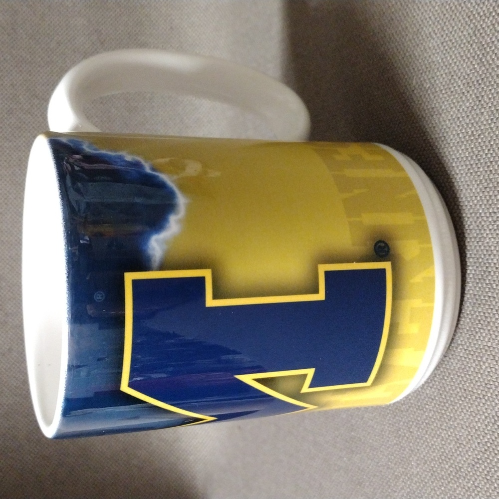 University of Michigan Wolverines Mug